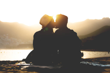 Ba đứa con, một cuộc ly hôn và quay về yêu vợ cũ