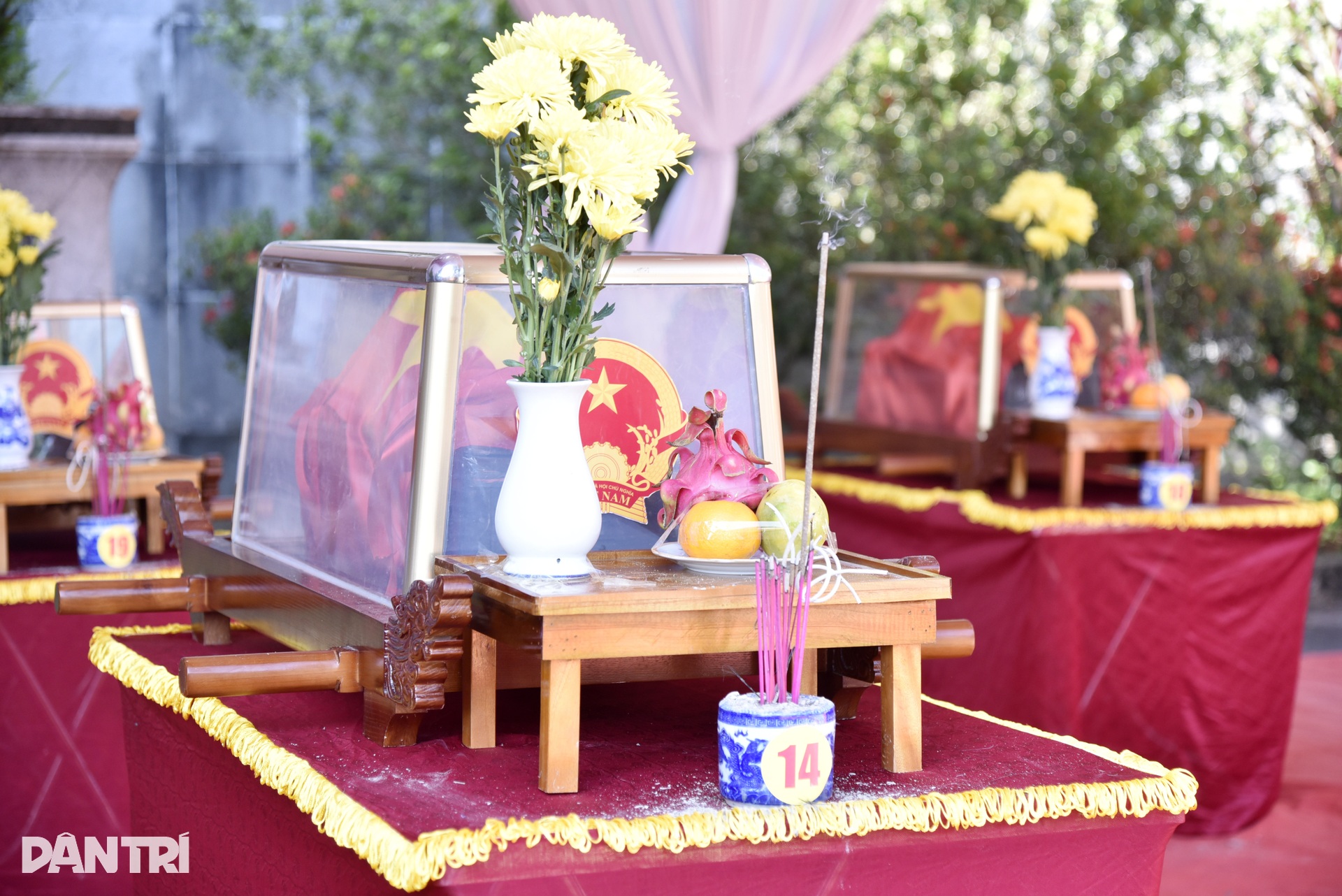 Hồi hương, an táng 19 hài cốt liệt sỹ hi sinh tại Lào về đất mẹ - 3