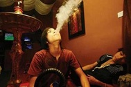 Shisha “chế” đang đầu độc giới trẻ 