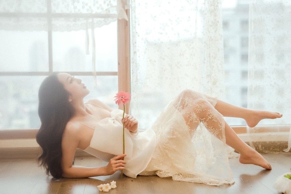 3 bông hồng tiếp viên hàng không Việt xinh đẹp, nóng bỏng như người mẫu - 13 3 bông hồng tiếp viên hàng không Việt xinh đẹp, nóng bỏng như người mẫu - 13
