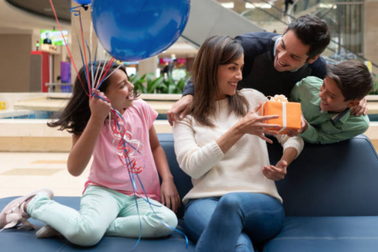 Xin đừng mãi ca ngợi đức hy sinh