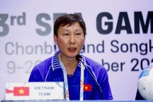 HLV Kim Sang Sik: "Mục tiêu của U22 Việt Nam cao hơn vòng bán kết"