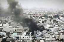 Cảnh sát giải cứu nhiều người mắc kẹt trong vụ cháy ở TPHCM