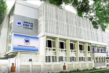 Tố cáo giảng viên “gạ tình” nam sinh, Trưởng bộ môn xin nghỉ việc