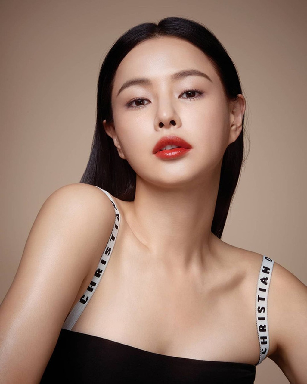 Hoa hậu đẹp nhất Hàn Quốc nhắc đến nỗi đau suýt phải bỏ con - 2 Hoa hậu đẹp nhất Hàn Quốc nhắc đến nỗi đau suýt phải bỏ con - 2
