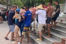 Nam thanh niên đuối nước trong bể bơi Công viên Tuổi trẻ