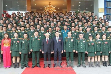 Chủ tịch nước tiếp Đoàn đại biểu điển hình tiên tiến toàn quân trong Học tập và làm theo tấm gương đạo đức Hồ Chí Minh 