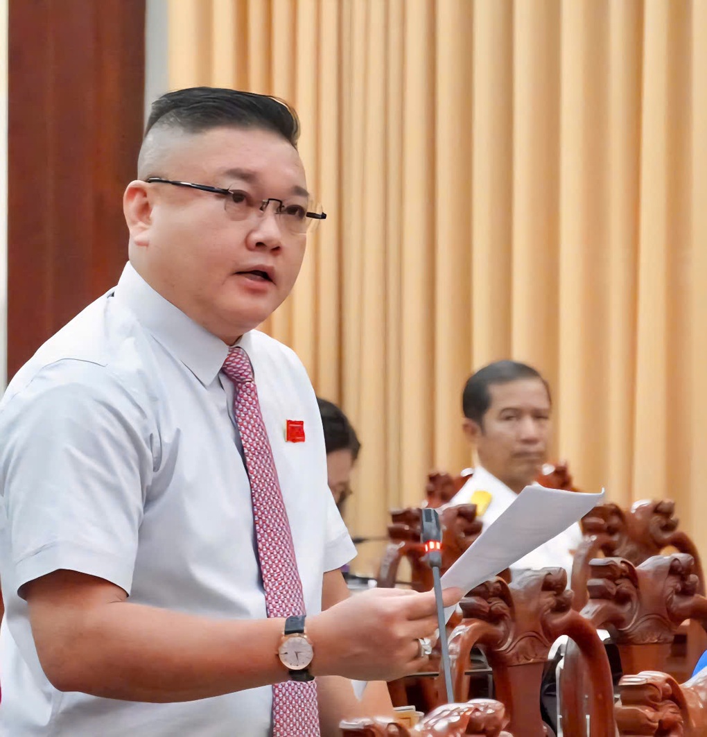 Người dân ngóng ngày thành người Cần Thơ, cán bộ chạy việc xuyên ngày nghỉ - 4 Người dân ngóng ngày thành người Cần Thơ, cán bộ chạy việc xuyên ngày nghỉ - 4