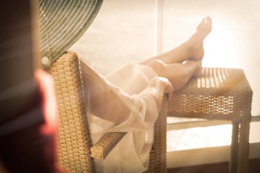 Bạn trai thua thu nhập còn nhác việc nhà, cô gái "200 triệu/tháng" ra chiêu