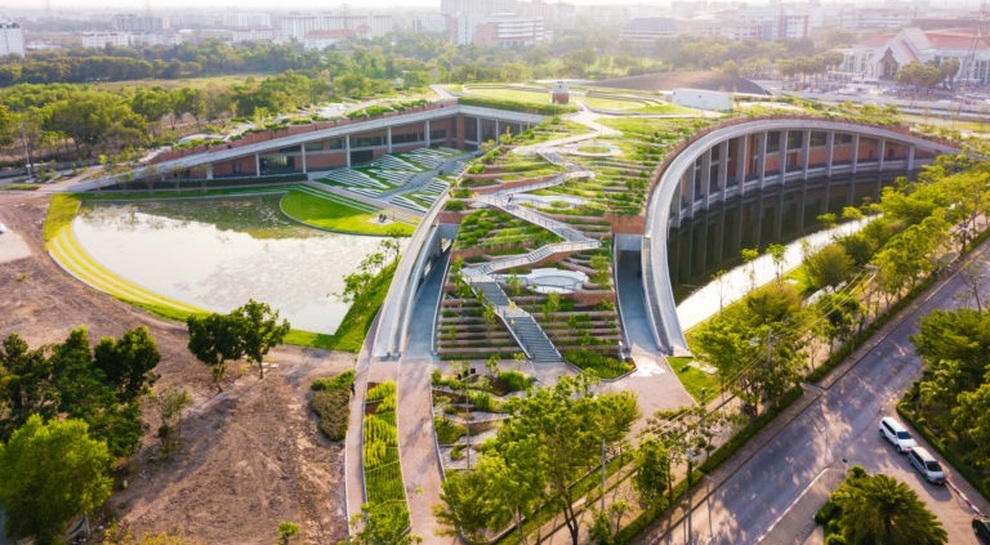 Kinh ngạc ruộng lúa kiểu bậc thang trên mái nhà ngập tràn màu xanh - 2 Kinh ngạc ruộng lúa kiểu bậc thang trên mái nhà ngập tràn màu xanh - 2