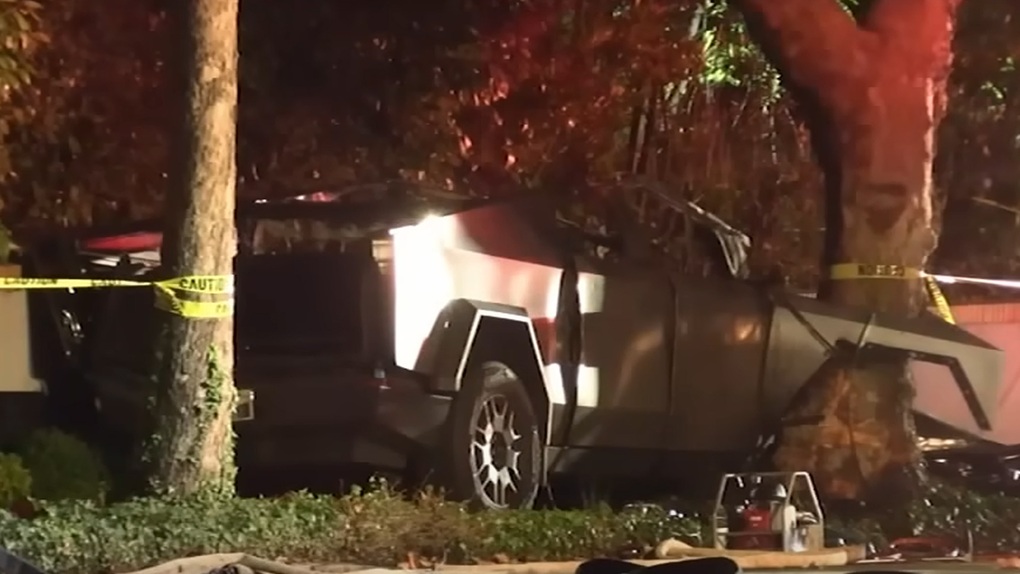 Tesla bị kiện vì tay nắm cửa khiến nạn nhân “chết oan” trong chiếc xe cháy - 1 Tesla bị kiện vì tay nắm cửa khiến nạn nhân “chết oan” trong chiếc xe cháy - 1