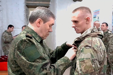 Tổng tham mưu trưởng Nga tái xuất sau tin đồn qua đời