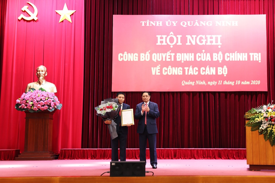Ông Nguyễn Văn Thắng được giới thiệu bầu giữ chức Bí thư Tỉnh ủy Điện Biên - 1 Ông Nguyễn Văn Thắng được giới thiệu bầu giữ chức Bí thư Tỉnh ủy Điện Biên - 1