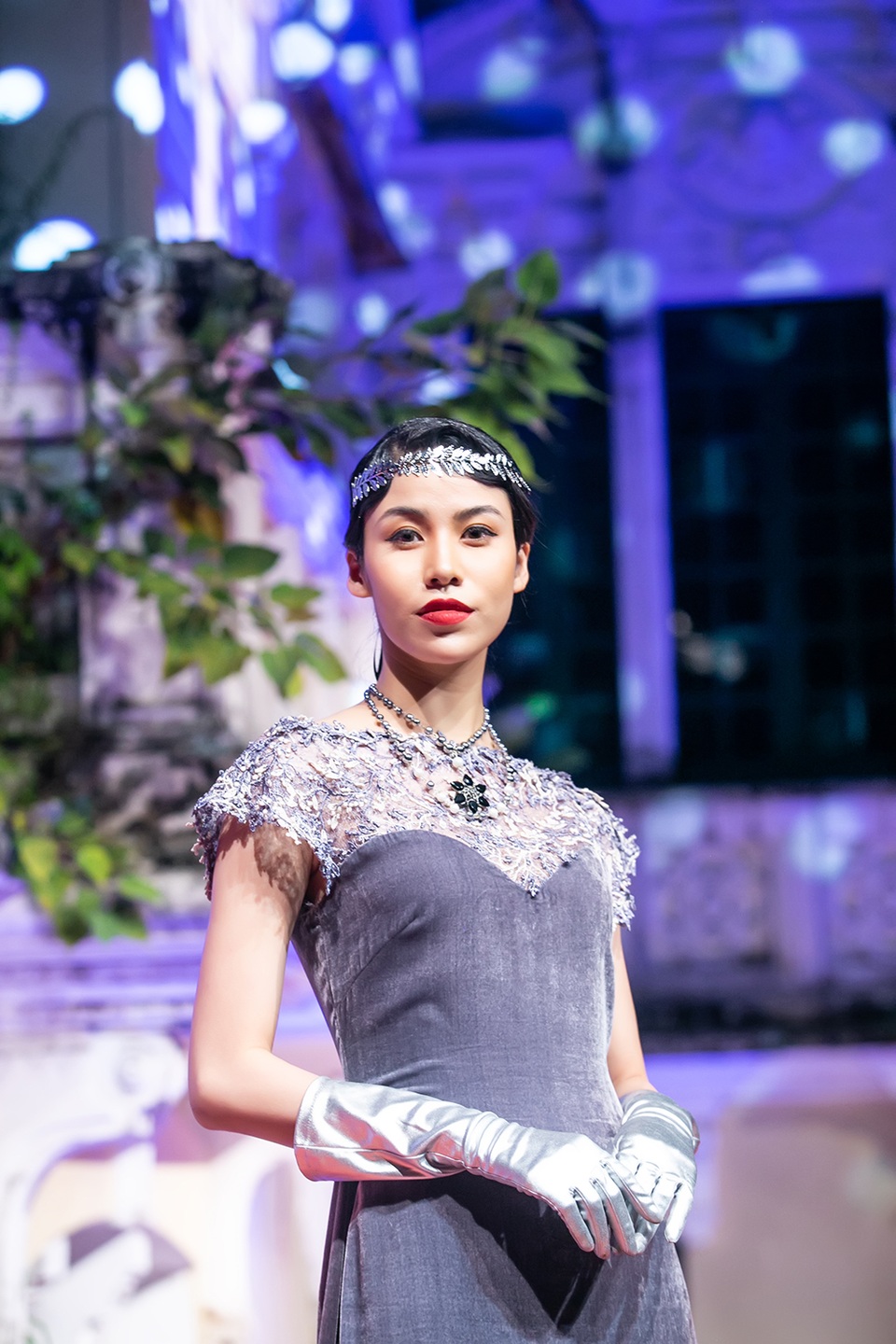 La Phạm đưa “phong cách Gatsby” lộng lẫy vào áo dài qua BST Sleep No More - 3 La Phạm đưa “phong cách Gatsby” lộng lẫy vào áo dài qua BST Sleep No More - 3