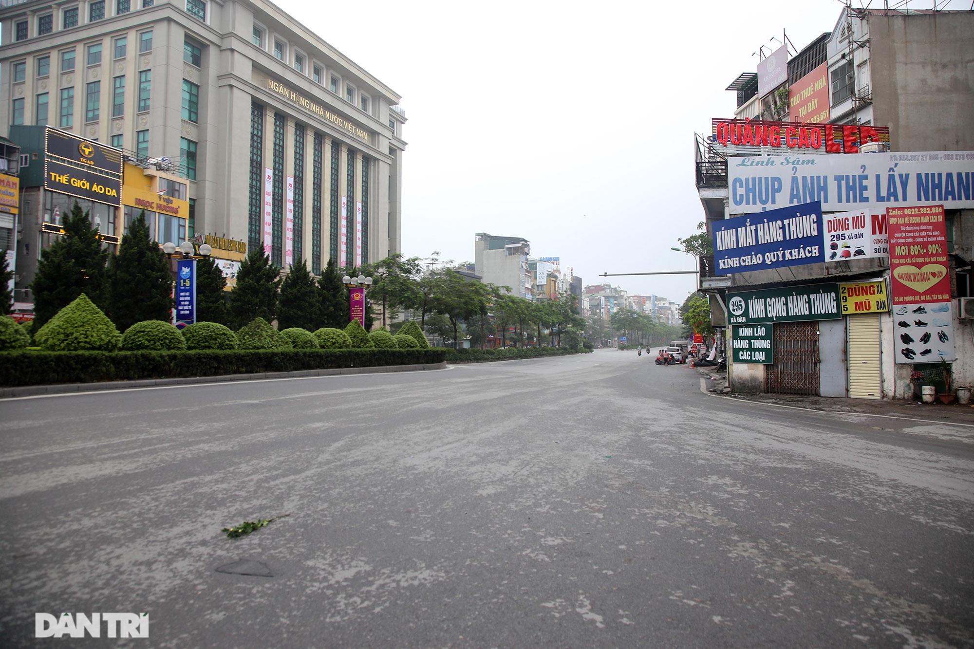 Lo ngại dịch bệnh Covid-19 lây lan, người dân Hà Nội cố thủ trong nhà - 14 Lo ngại dịch bệnh Covid-19 lây lan, người dân Hà Nội cố thủ trong nhà - 14