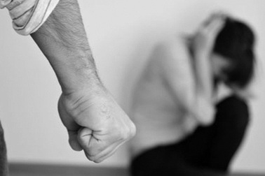 “Phụ nữ khó khăn khi tố cáo các vụ việc bị bạo lực tình dục..."