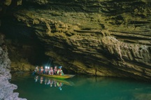 "Oằn mình trong đại dịch", lượng khách đến Quảng Bình giảm gần 70%