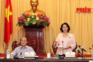 Phó Chủ tịch Quốc hội: Nhìn danh sách bầu cử là biết “quân xanh, quân đỏ”