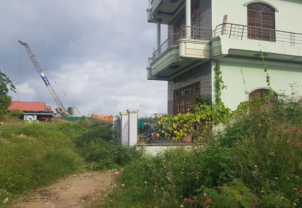 Dự án “đất vàng” ven sông Cái Nha Trang bị bỏ hoang, có nguy cơ ô nhiễm - 6 Dự án “đất vàng” ven sông Cái Nha Trang bị bỏ hoang, có nguy cơ ô nhiễm - 6