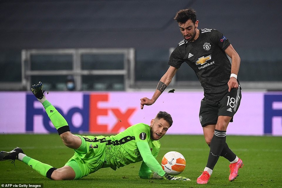 Bruno Fernandes lập cú đúp, Man Utd vùi dập tưng bừng Real Sociedad - 1 Bruno Fernandes lập cú đúp, Man Utd vùi dập tưng bừng Real Sociedad - 1