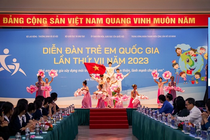 Một tiết mục văn nghệ chào mừng Diễn đàn trẻ em quốc gia lần thứ VII năm 2023.