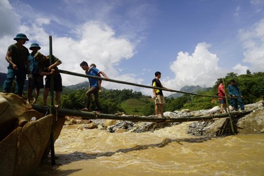 Mưa lũ ở Lào Cai: 13 người chết và mất tích, 200 tỷ đồng mất trắng