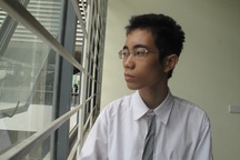 Ông nội mất, nỗi lo tiếp tục đè lên vai cậu học trò nghèo