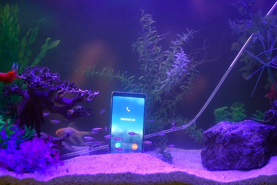 5 công nghệ đột phá trên Bphone B86 - 3