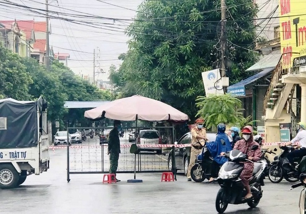 Cuộc gọi lúc nửa đêm của Thủ tướng, Hà Nam điều chỉnh giãn cách Phủ Lý êm ả - 2 Cuộc gọi lúc nửa đêm của Thủ tướng, Hà Nam điều chỉnh giãn cách Phủ Lý êm ả - 2