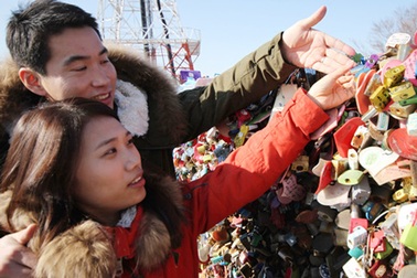 Chuyện yêu của bạn trẻ xứ Hàn