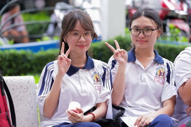 Đề và gợi ý đáp án môn văn thi lớp 10 tỉnh Hưng Yên