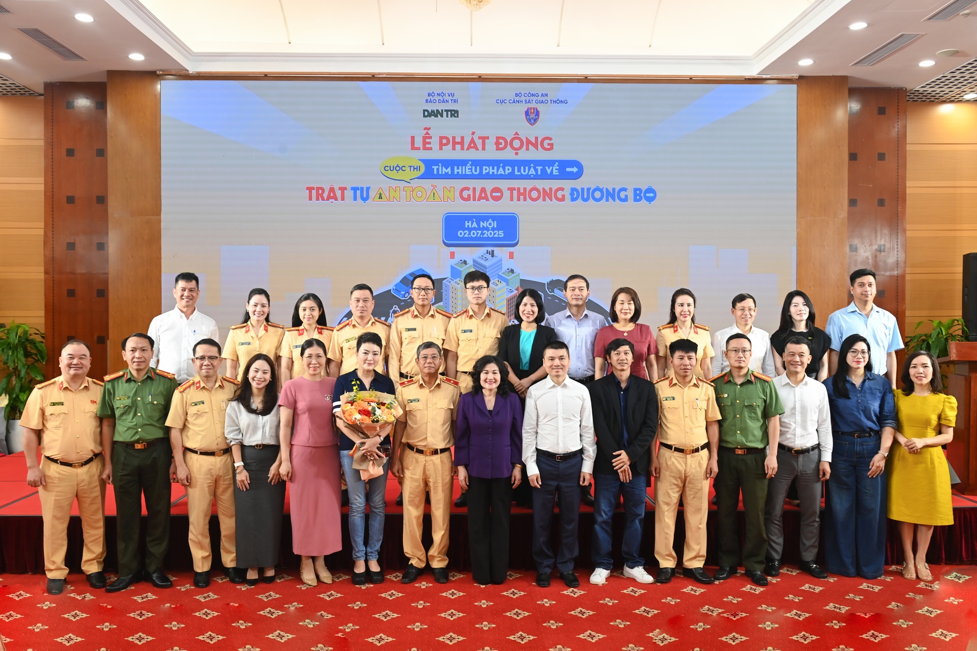 Trường học đồng hành xây dựng ý thức giao thông từ giảng đường - 3 Trường học đồng hành xây dựng ý thức giao thông từ giảng đường - 3