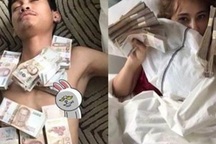 Bị bạn gái giận, chàng trai quyết bỏ ra 700 triệu đồng làm hòa