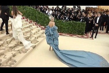 Diane Kruger sành điệu dự MET gala