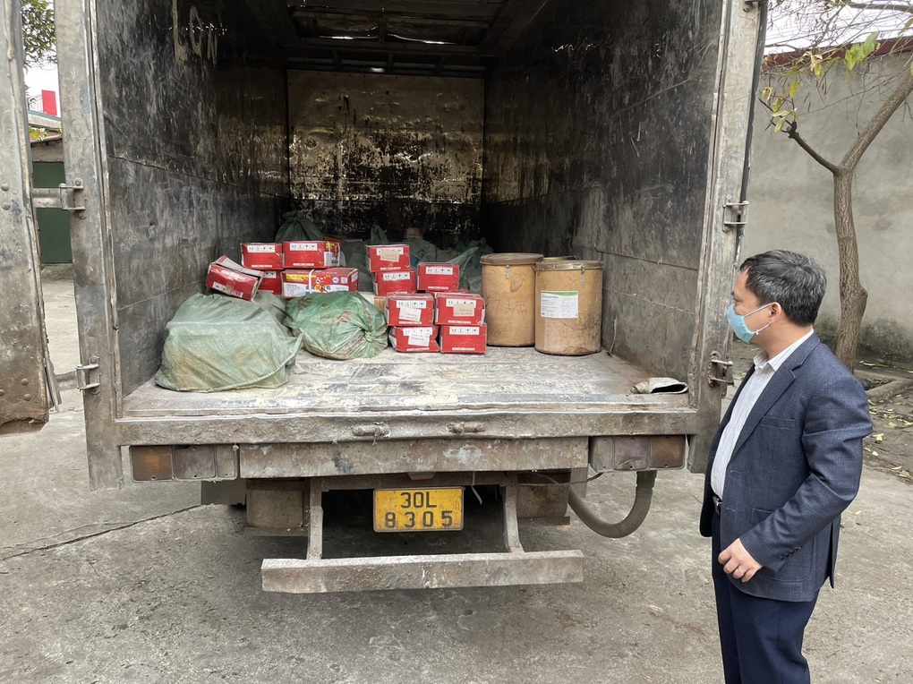 Bộ Nông nghiệp tiêu hủy hơn 3,6 tấn thuốc bảo vệ thực vật ngoài danh mục - 1 Bộ Nông nghiệp tiêu hủy hơn 3,6 tấn thuốc bảo vệ thực vật ngoài danh mục - 1
