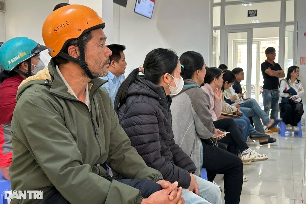 Việc cấp, đổi giấy phép lái xe trên cả nước triển khai thế nào? - 2 Việc cấp, đổi giấy phép lái xe trên cả nước triển khai thế nào? - 2