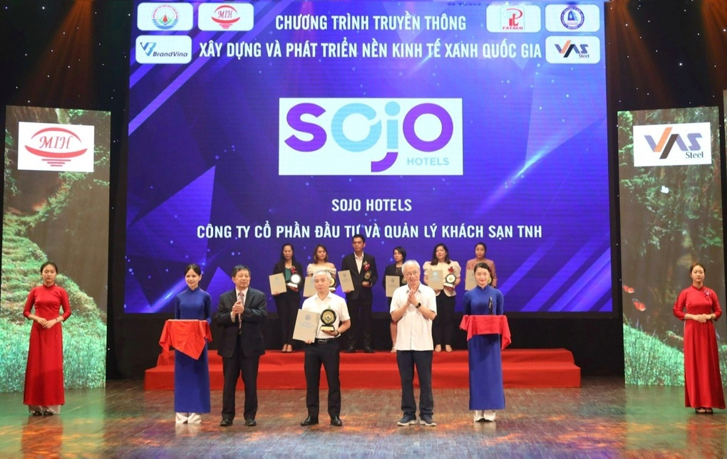 SOJO Hotels nhận giải Khách sạn thân thiện vì môi trường xanh quốc gia - 1 SOJO Hotels nhận giải Khách sạn thân thiện vì môi trường xanh quốc gia - 1