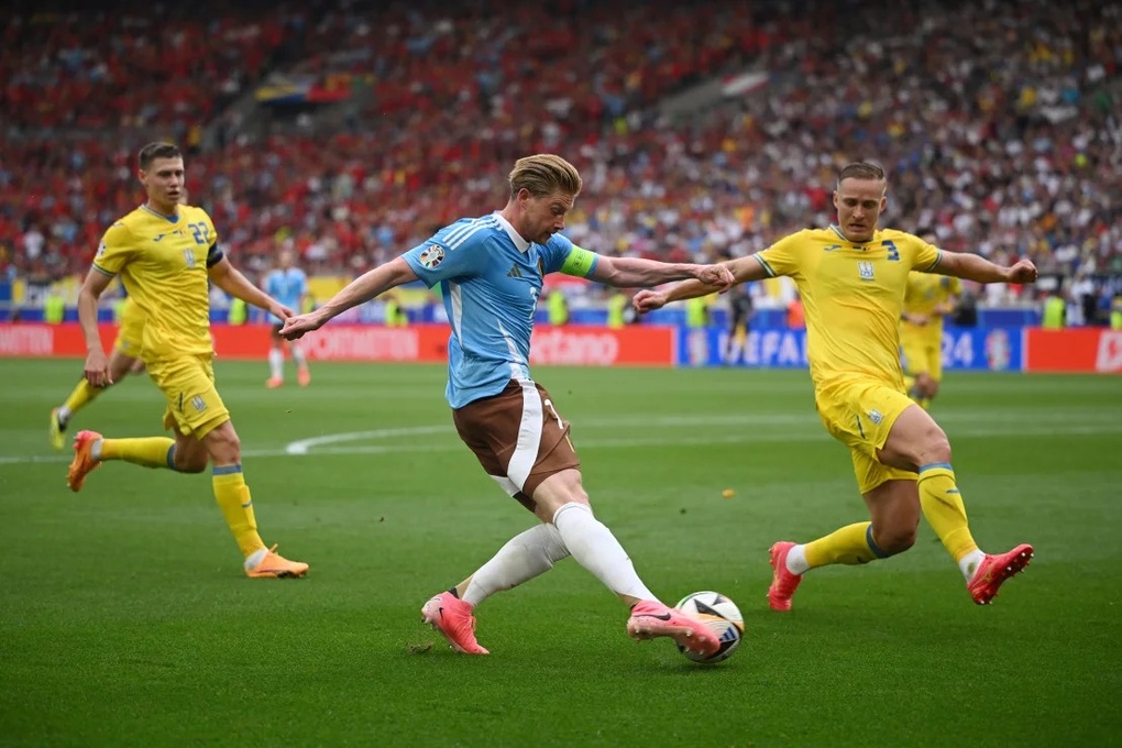 Giành 4 điểm, Ukraine bị loại ở bảng đấu kỳ lạ nhất Euro 2024 - 1 Giành 4 điểm, Ukraine bị loại ở bảng đấu kỳ lạ nhất Euro 2024 - 1