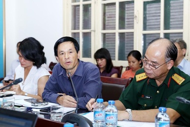 Chi cục trưởng đê điều Hà Nội: "Vỡ đê trong kế hoạch"