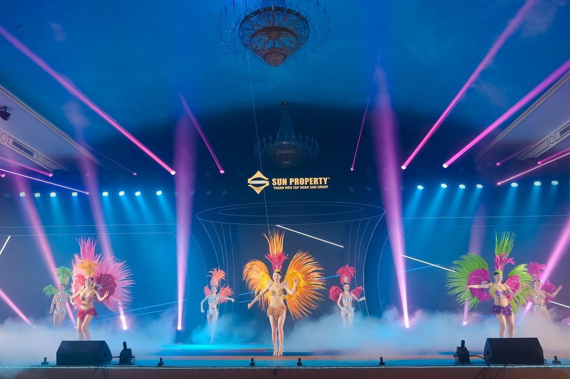 Tưng bừng lễ ra quân Tổ hợp căn hộ cao tầng sát biển tại Sầm Sơn - 1