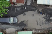 Tuyến đường hư hỏng, tiềm ẩn nguy cơ tai nạn ở TP Thủ Đức