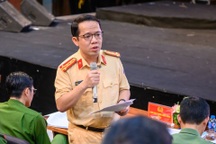 Vì sao Cục CSGT đề xuất đổi những GPLX cấp trước tháng 7/2012?