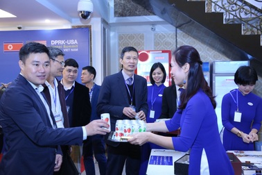 Từ Bún chả Obama đến nước trái cây WE LOVE: Cú hích cho thương hiệu Việt