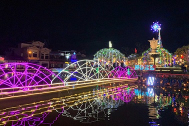 Các nhà thờ ở "kinh đô Công giáo" không tổ chức lễ Noel ngoài trời