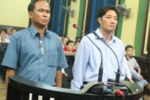 Mức án nhẹ dành cho 2 cán bộ Thi hành án