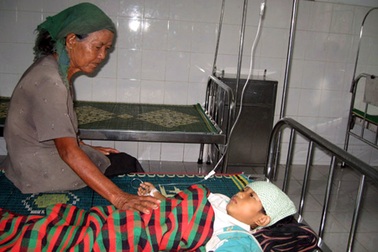 Các nạn nhân bị ngộ độc vẫn thường nhặt heo chết về ăn