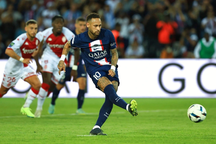 Messi và Mbappe chơi mờ nhạt, Neymar giúp PSG giành điểm trước Monaco