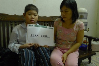 Hơn 30 triệu đồng đến với cậu bé vảy nến thể mủ 