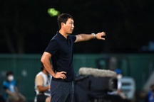 Báo Hàn Quốc chỉ ra lý do VFF chọn HLV Kim Sang Sik