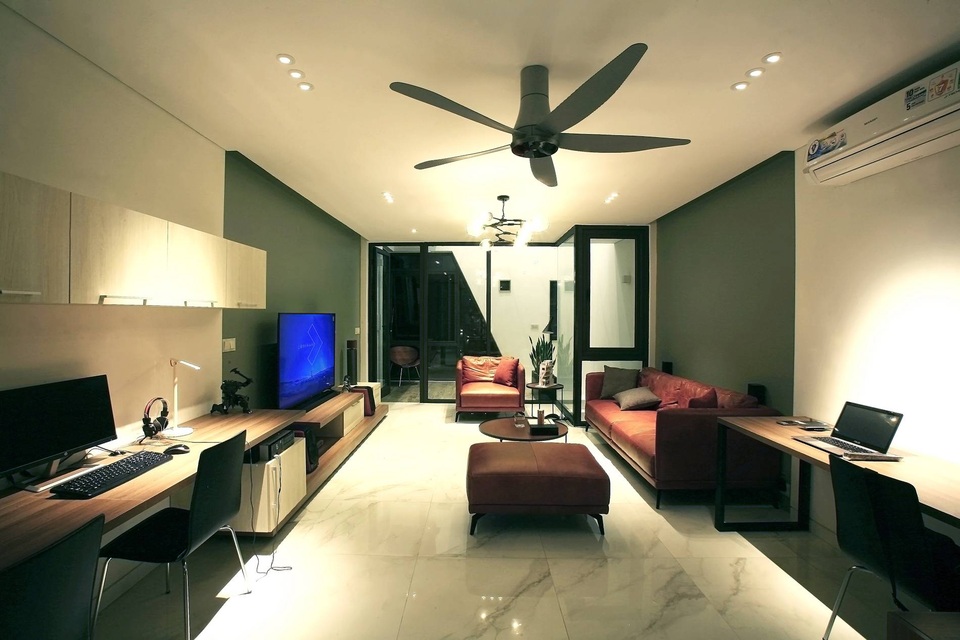 Nhà vát góc độc đáo, tràn ngập ánh sáng trong ngõ nhỏ ở Hà Nội - 8